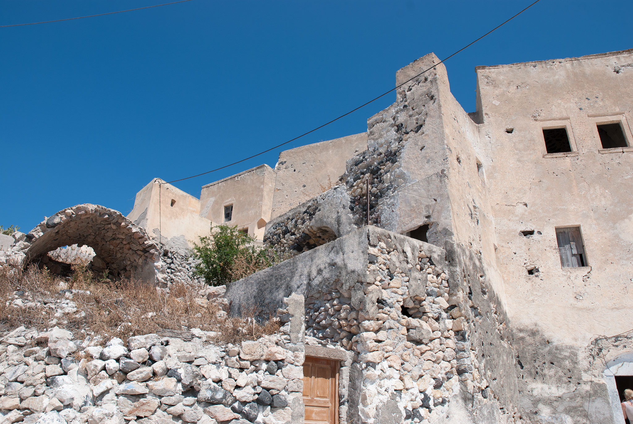 Emboreio: Unconquered by pirates and tourists!